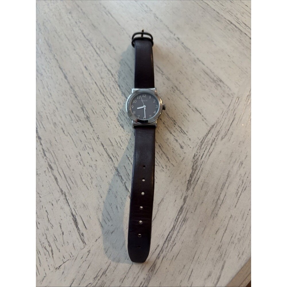 Relic Women's Quartz Watch Brown Genuine Leather Band ZR65315